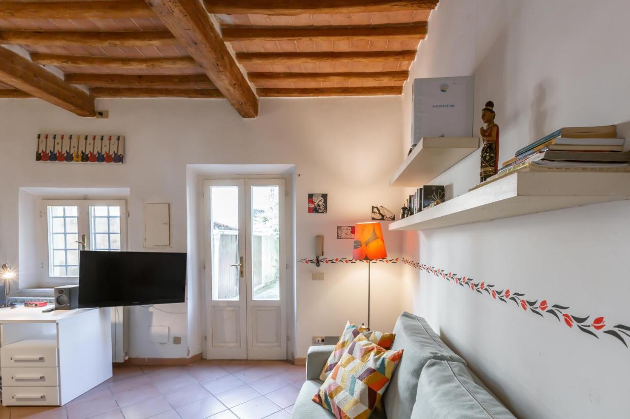 Cisanello Rock Apartment With Patio And Barbecue Pisa Exteriér fotografie